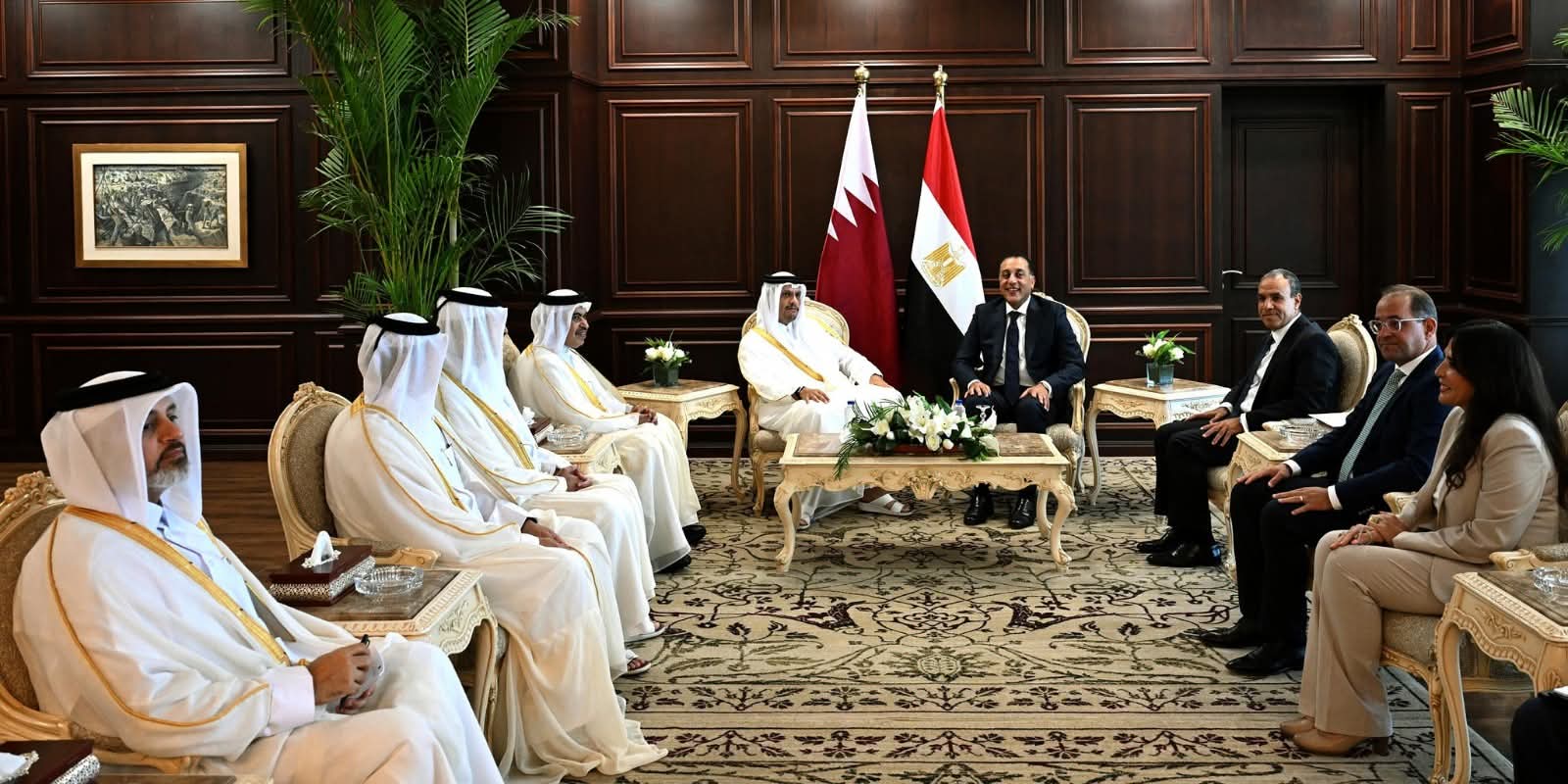 مصر وقطر تعلنان تفعيل حزمة استثمارية ضخمة