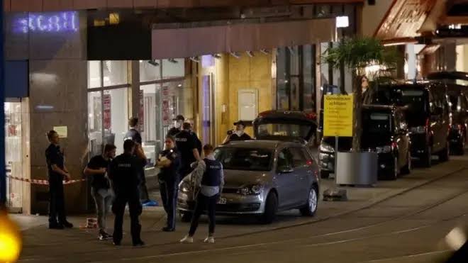 مقتل 3 أشخاص في حادث طعن داخل مطعم بيتزا بسول في كوريا الجنوبية