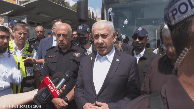 نتنياهو يهدد بعملية برية واسعة في غزة