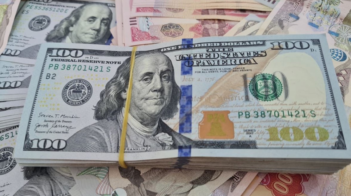 مفاجأة الصباح.. كم وصل سعر الدولار اليوم الجمعة 12 سبتمبر 2025 في السوق السوداء والبنك المركزي؟