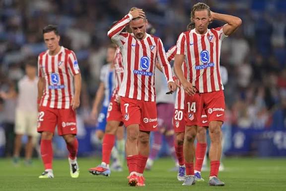 أتلتيكو مدريد يتراجع إلى المركز 12 في الليجا بعد التعادل مع ريال مايوركا