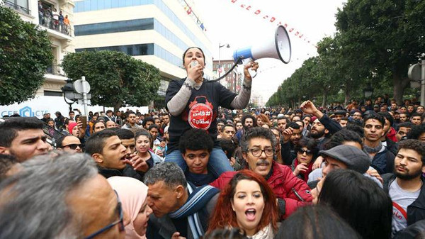 أحزاب وجمعيات تدعو لمسيرة “تونس تستعيد ثورتها”