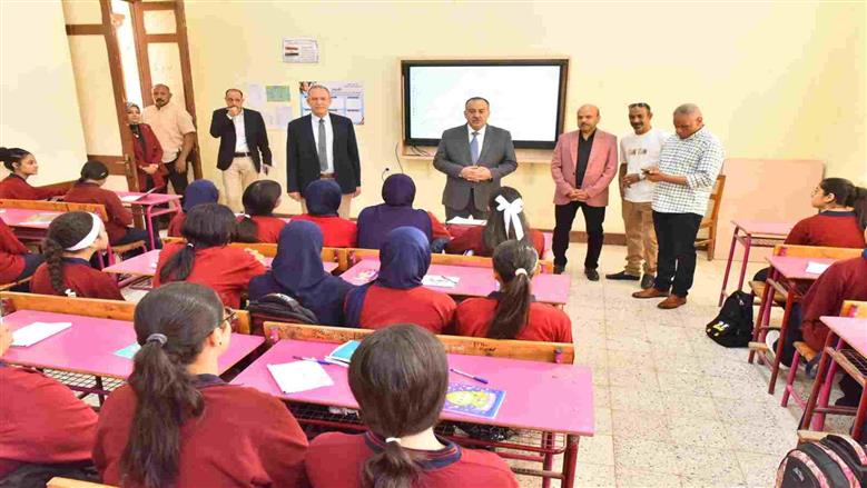 “استعد من دلوقتي”.. أول امتحان شهري في المدارس أكتوبر 2025 وجدول امتحانات الصفوف الدراسية