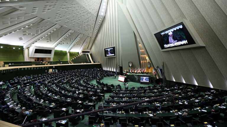 إيران تخاطب برلمانات الدول الإسلامية لـ”منع” اتفاق السلام بين اسرائيل والإمارات