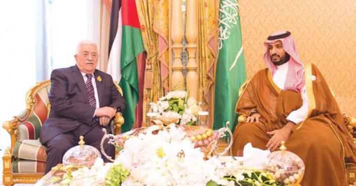 التايمز: ولي العهد السعودي “يأمر” عباس بقبول خطة كوشنر للسلام