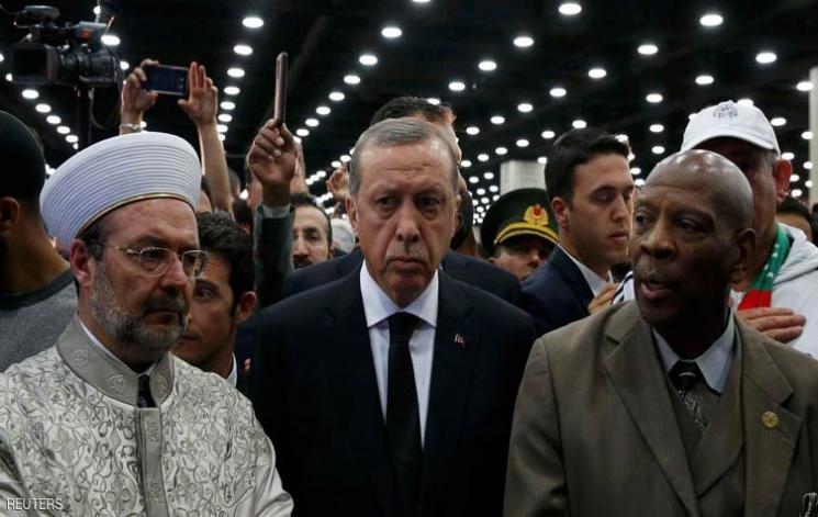 “الفرنسية”: أردوغان يقطع زيارته لأميركا لانزعاجه من طريقة استقبال المنظمين له
