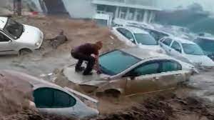 فيضانات تجتاح أنقرة.. ومصرع 8 أشخاص على الأقل إثر حادث شمال تركيا