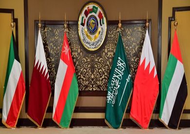 أمير قطر يتوجه إلى السعودية للمشاركة في القمة الخليجية