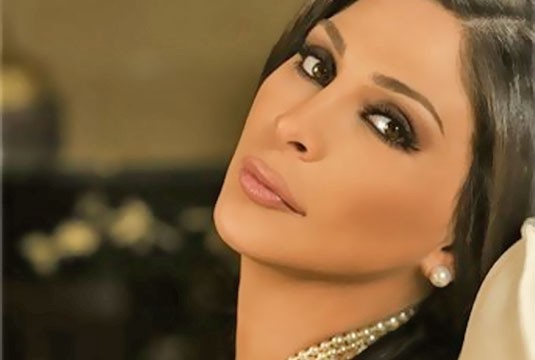 مفاجأة إليسا لمعجبيها