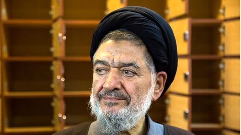 وفاة وزير داخلية إيراني سابق يوصف في طهران بأنه كان من “مؤسسي حزب الله اللبناني”