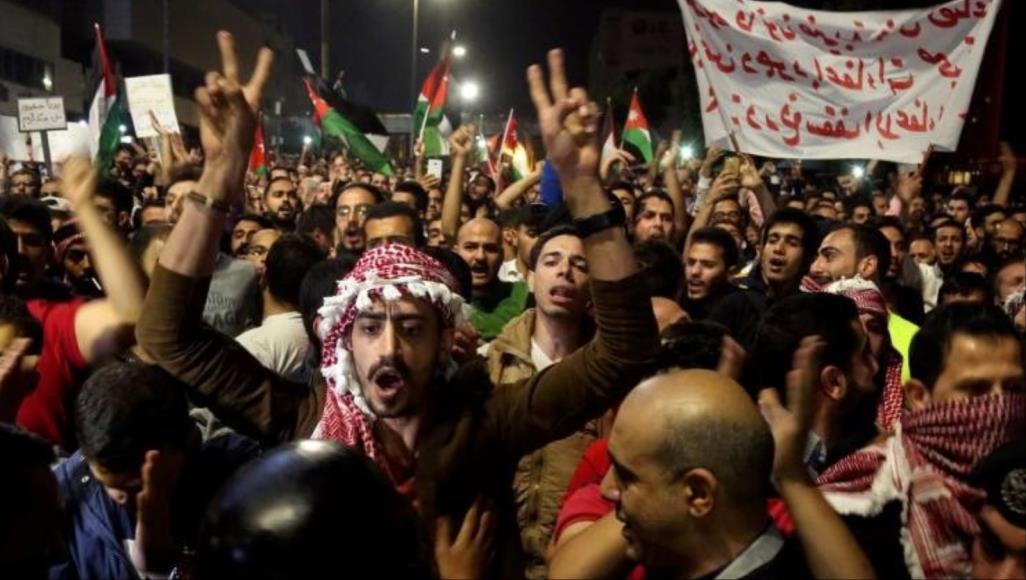 “الوهم العام”.. قانون العفو الذي خيب الأردنيين