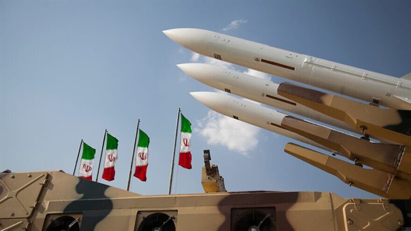 إيران تطلق وابل صواريخ على إسرائيل لليوم الخامس