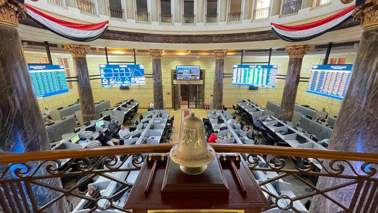 البورصة المصرية الأربعاء.. الأرباح تبتسم للصغار.. وضغوط بيعية تربك أسهم الكبار