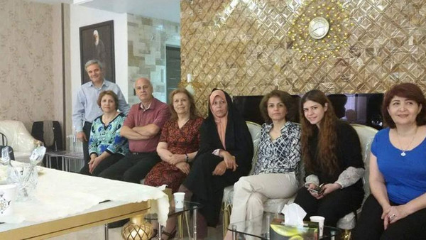 رفسنجاني يوبخ ابنته للقائها بالبهائيين