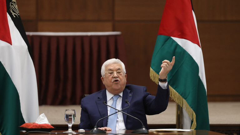 الرئيس الفلسطيني يرفض الرد على مكالمة من وزير الخارجية الأمريكي