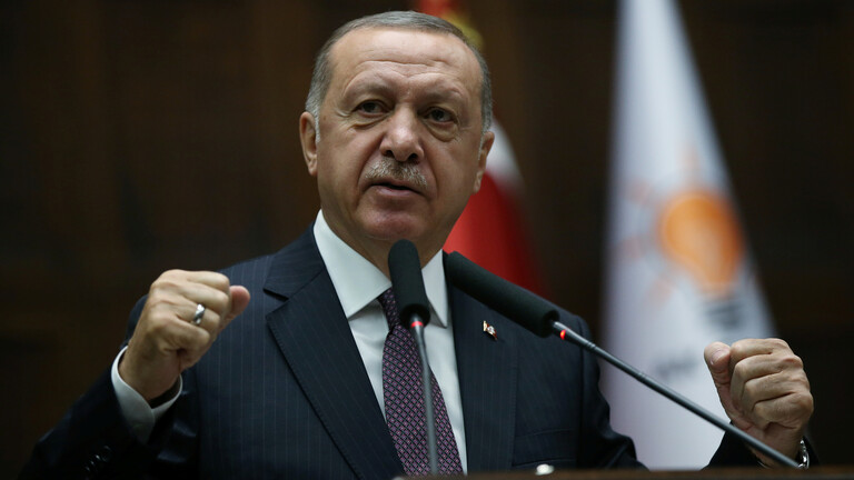 أردوغان: نوبل منحت جائزتها لشخص يقطُر قلمه دما وكراهية