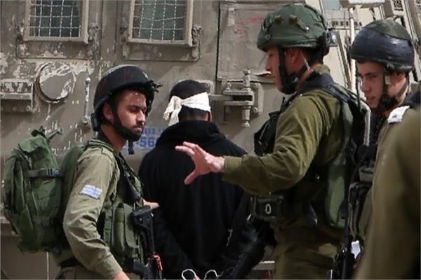 فلسطين:قوات الاحتلال يعتقل 12 فلسطينيًا في الضفة الغربية