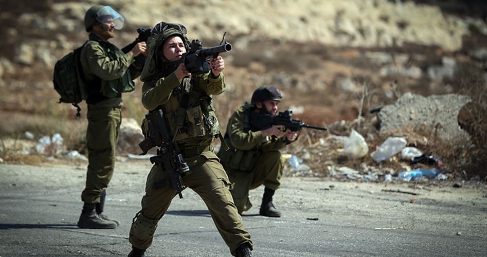 إصابة مزارع فلسطيني برصاص الاحتلال الإسرائيلي شرق غزة