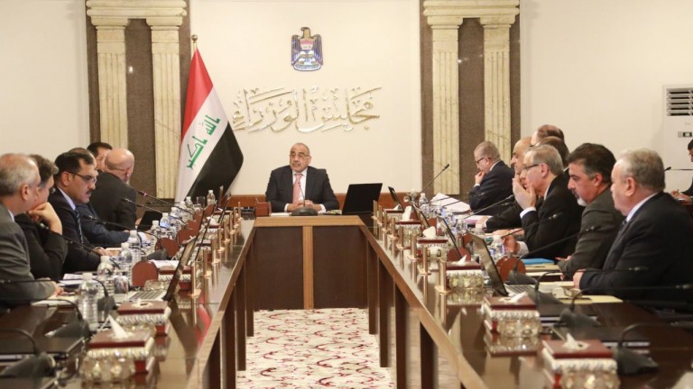 العراق: تعويض كل أسرة شهيد في المظاهرات بـ”10″ ملايين دينار وعلاج الجرحي