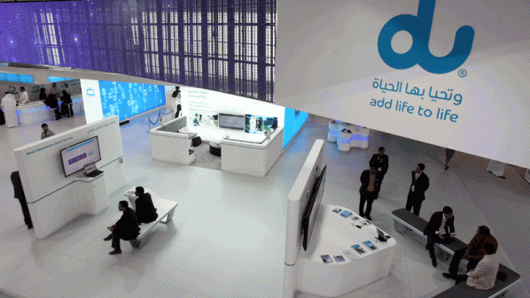 شركة دو تحول حركة الإنترنت بعد حصول قطع في كابلات بحرية