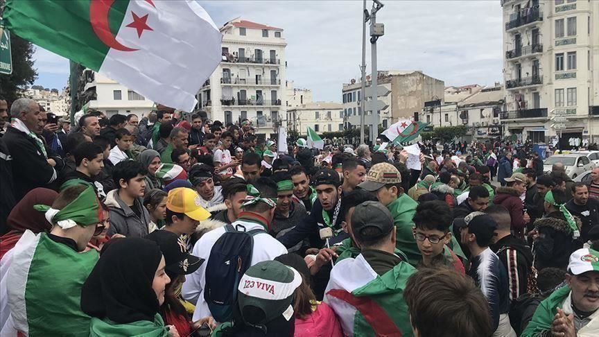 عودة الاحتجاجات إلي الشارع الجزائري لهذا السبب