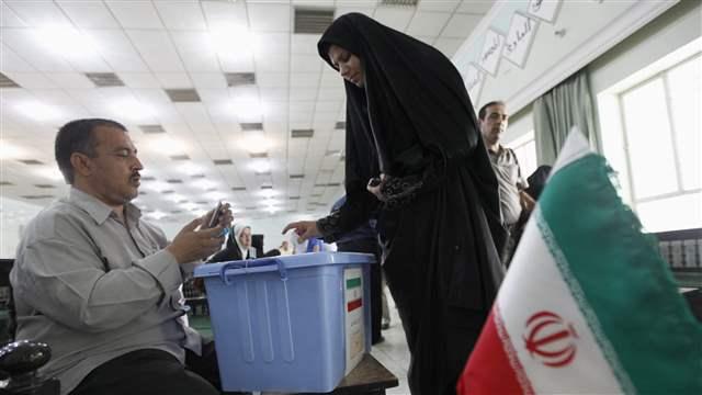 طهران: انطلاق الانتخابات الرئاسية فى 2017