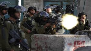فلسطين: إصابة مواطنين برصاص الاحتلال الإسرائيلي وعشرات أخرين بإختناق
