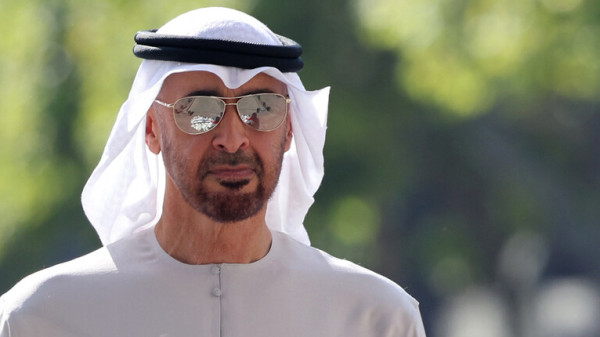 محمد بن زايد لزيلينسكي: تبعات الأزمة الأوكرانية تمتد إلى أنحاء العالم كافة