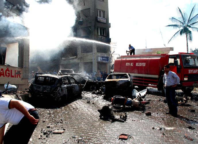تركيا:تفجير سيارة ملغومة أسفرعن إصابة 9 أشخاص شرق البلاد