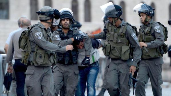 فلسطين: اعتقال ثمانية مواطنين من الضفة