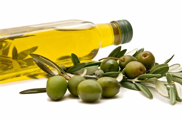 زيت الزيتون يفيد مرضى القلب أكثر من أدوية الكوليسترول