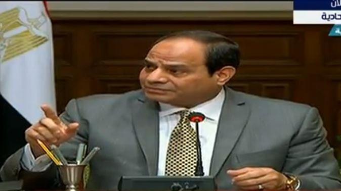 الفايننشال تايمز: السيسي بدأ يواجه غضبا شعبيا متزايدا