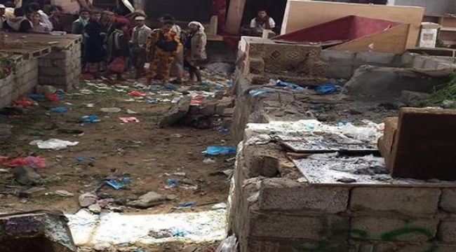 اليمن: مقتل 5 أشخاص وإصابة 20 أخرين فى تفجير بسوق للقات بمأرب