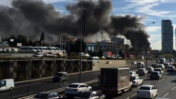 تفجير وسط إسطنبول يسفر عن مقتل شخص وإصابة أخر