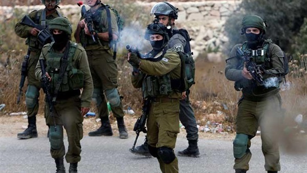 فلسطين: قوات الاحتلال تقتحم مخيم الأزهري بـ 20 آلية عسكرية واعتقال أسري محررين