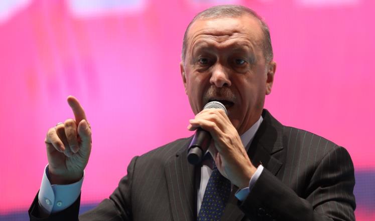 أردوغان: قد نضطر لتطبيق الخطة “ب” بأزمة الليرة