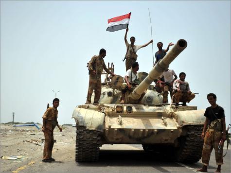 مصادر عسكرية يمنية:الجيش والمقاومة يسيطران على منطقة”أسلمة”