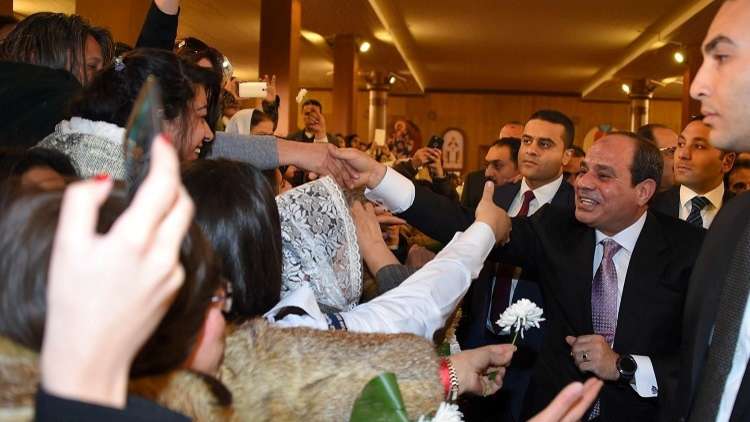 نواب مصريون يزكون السيسي للترشح لفترة رئاسية ثانية
