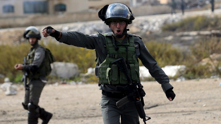 الشرطة الإسرائيلية تعتقل فلسطينية بالأغوار بتهمة طعن شرطي