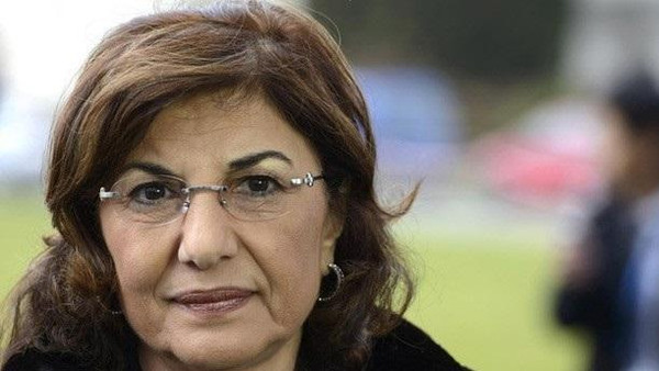 مستشارة للأسد تتحايل إلكترونياً وتدخل إلى واشنطن
