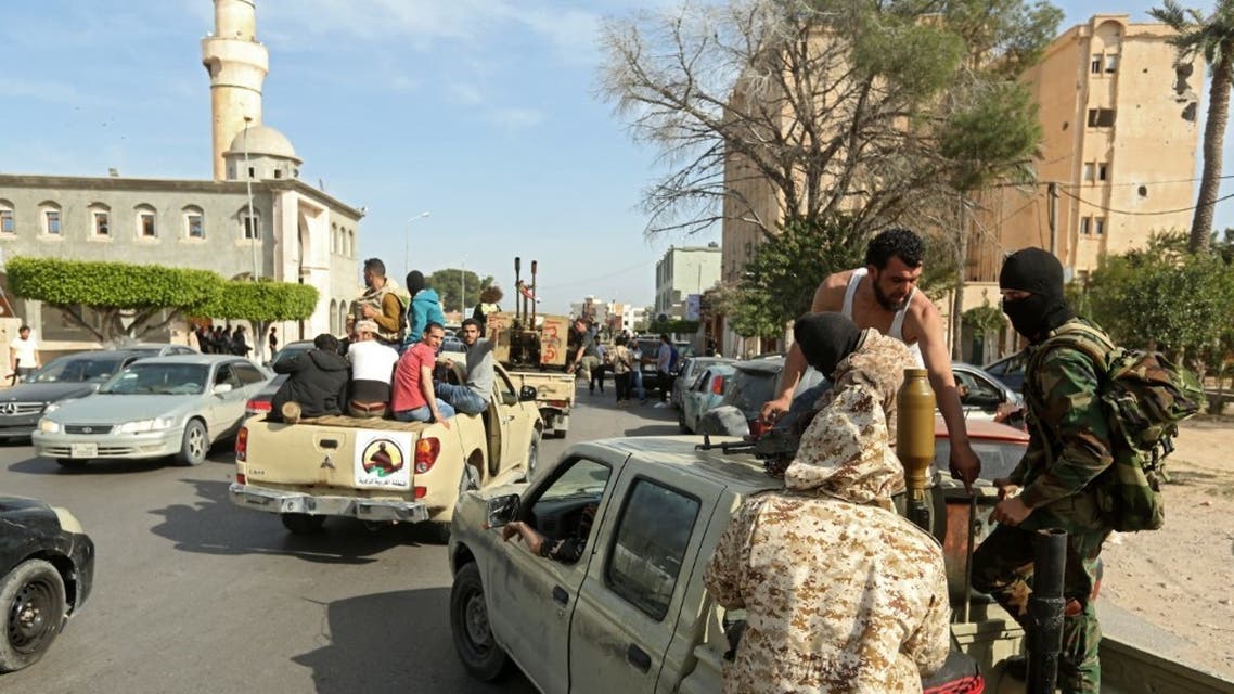 ميليشيات ليبية تسيطر على مقار حكومية في طرابلس