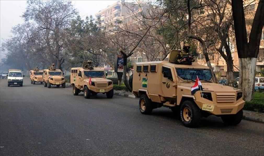 مصر:إنتشار مكثف لقوات الجيش فى ميادين القاهرة والمحافظات قبل ذكرى ثورة يناير