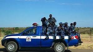الداخلية السودانية: سنعيد رموز البشير الفارين إلى السجون