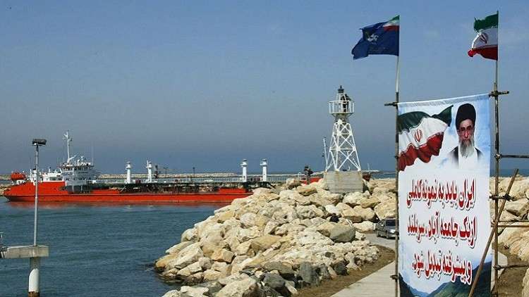 موقع إسرائيلي: موسكو ستساعد طهران في الالتفاف على العقوبات الأمريكية