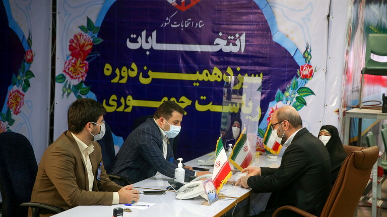 إيران.. استطلاع للرأي يكشف توقعات نسبة المشاركة في الانتخابات الرئاسية