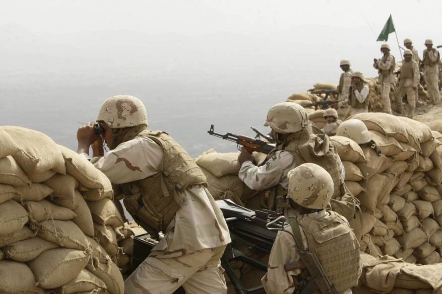 مقتل 5 جنود سعوديين على الحدود مع اليمن