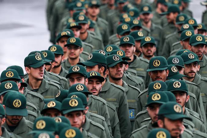 إيران تعلن تفاصيل مقتل قائد بالحرس الثوري خلال قصف إسرائيلي