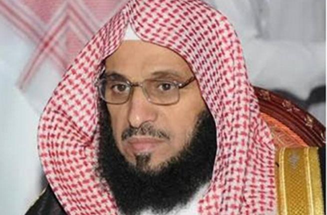 عائض القرني يدافع عن حكومة بلاده بتغريدة مثيرة