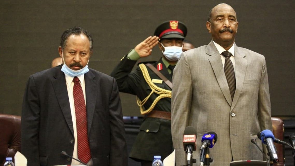 لقاء ليلي واتفاق سياسي وشيك في السودان.. حمدوك عائد
