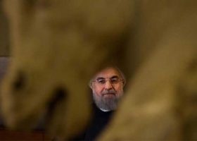 إيطاليا غطت التماثيل الرومانية العارية خلال زيارة الرئيس الإيراني